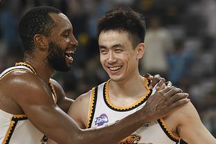本次世界杯中国男篮场均31篮板倒数第二 前场板7.4个倒数第一